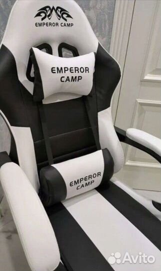 Компьютерное игровое кресло