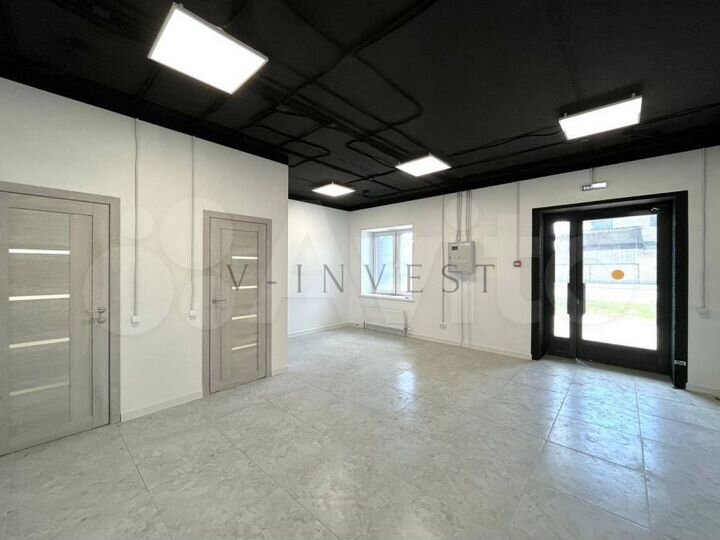 Помещение с ремонтом 70 м 1 линия