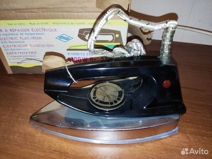 Электроутюг с терморегулятором СССР