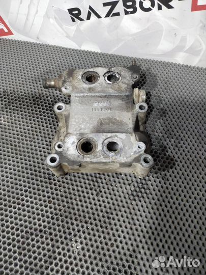 Кронштейн (крепление) DAF XF 95 2005 1661504