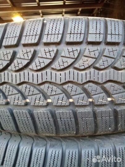 Bridgestone Blizzak LM-80 245/65 R17 111H