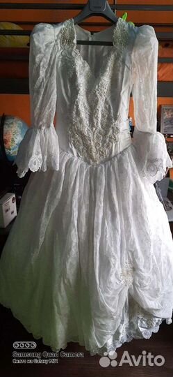 Свадебное платье