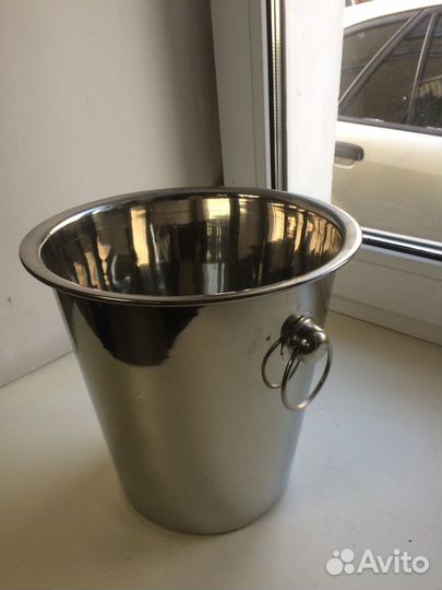 Ведро для шампанского