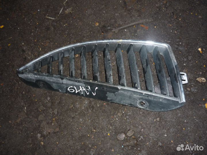 Решетка радиатора Митцубиси Лансер 9