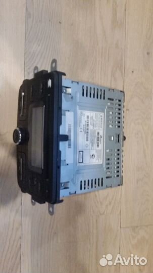 Штатная магнитола Renault duster 13 года