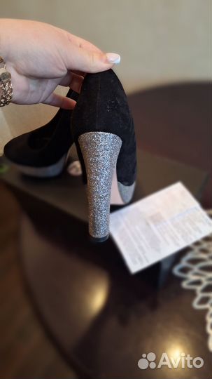 Туфли женские 37 размер замшевые