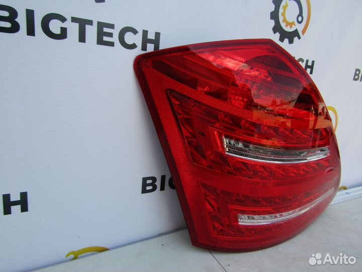 Фонарь задний левый Mercedes W221 A2218201364