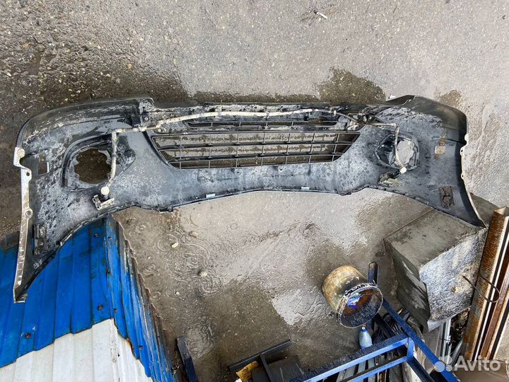 Бампер передний Mitsubishi Pajero Sport 2