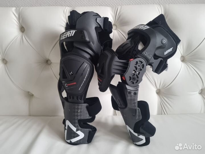 Эндуро Haкoлeннuк Carbon Leatt Knee Brace C-Frame