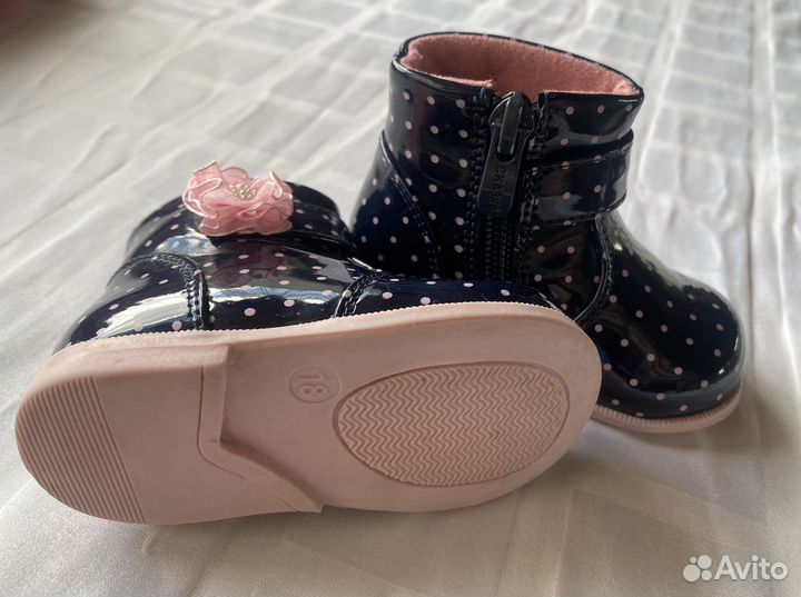 Обувь на девочку