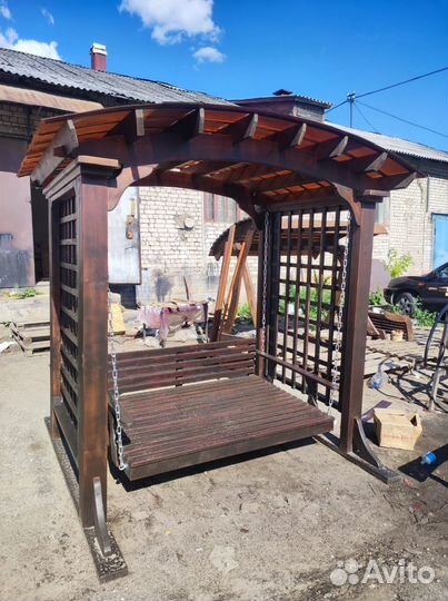 Пергола с качелью своими руками
