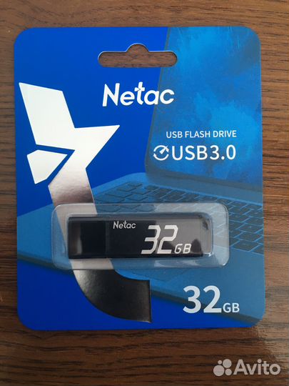 Флешку-накопитель USB 3.0 32GB USB 3.0 16GB Netac