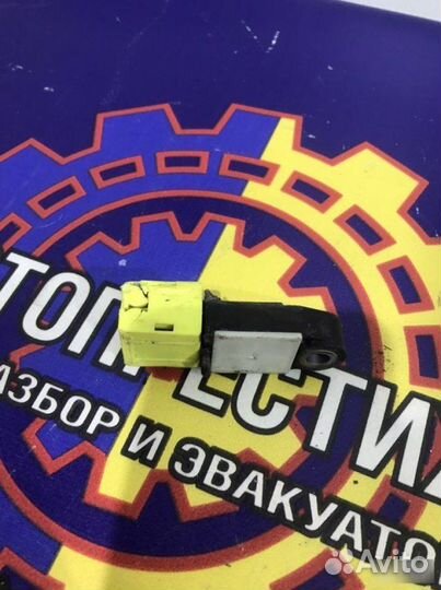 Датчик airbag Kia Cerato 3