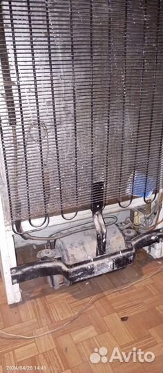 Холодильник на запчасти