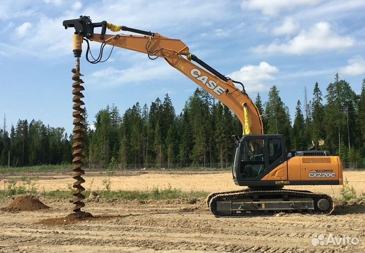 Машинист экскаватора с буром (гидровращатель)