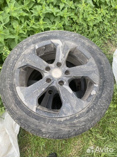 Продам комплект резины на дисках 5.114