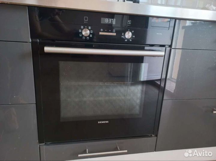 Духовой шкаф siemens