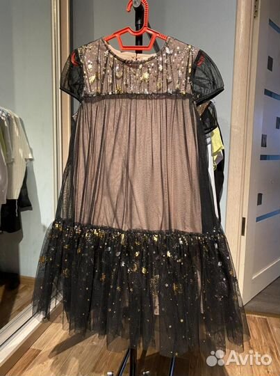 Платье для девочки и кеды