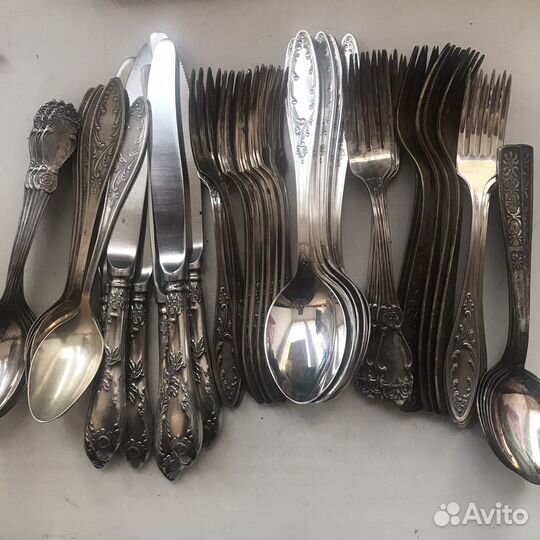 Наборы ножи, вилки,ложки. Мельхиор