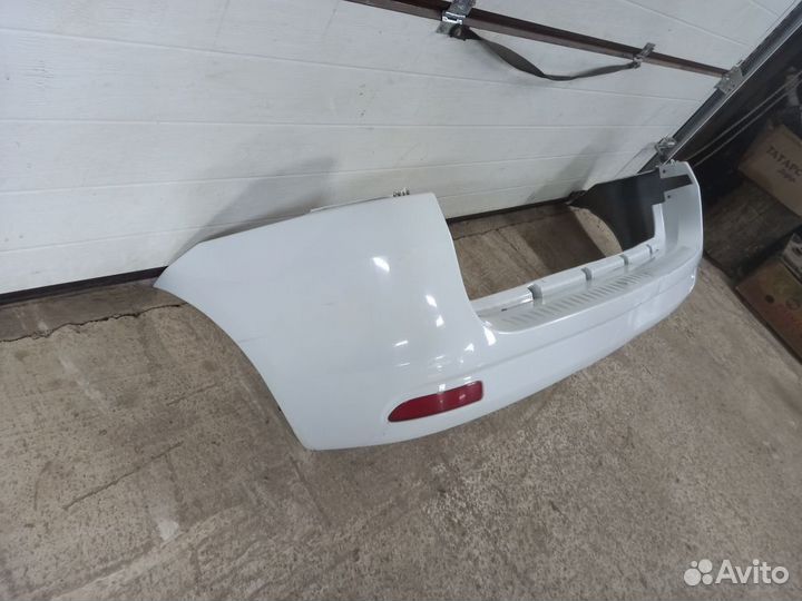 Бампер задний LADA Largus 1