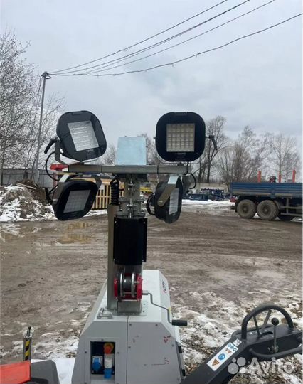 Осветительная мачта передвижная - бу