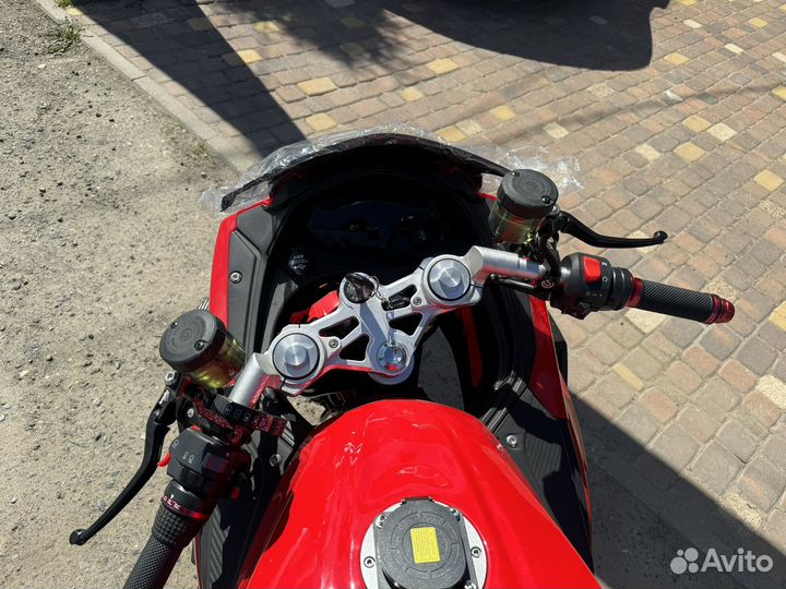 Электромотоцикл 5000w 150ah Ducati Panigale