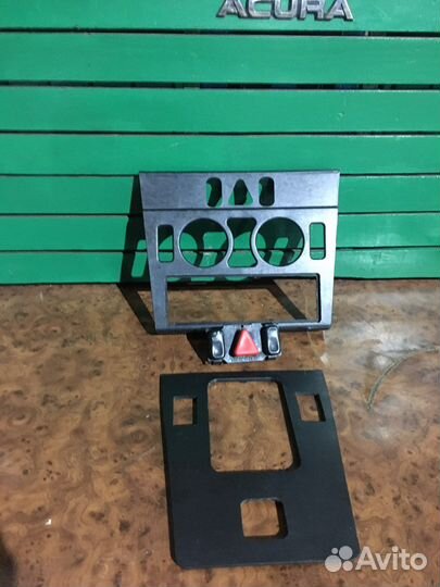 Центральный консоль Mercedes W202