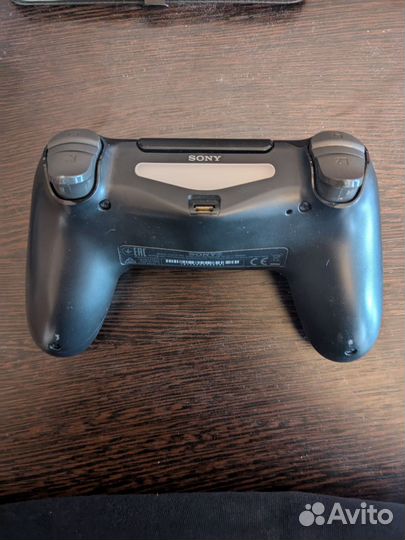 Джойстик dualshock ps4