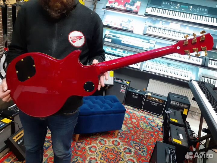 Электрогитара Les paul