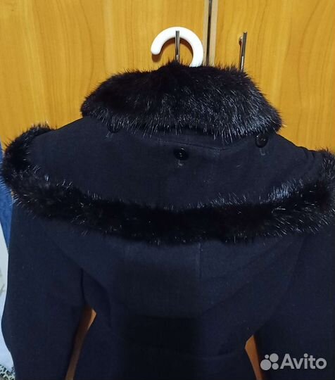 Пальто женское 42- 44 демисезон