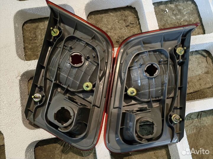 Вставка багажника Honda Civic Ferio Es 2000-2005