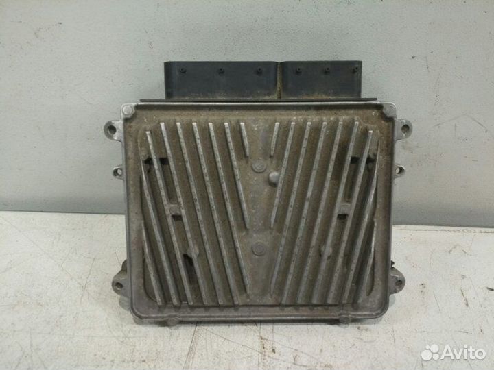 Блок управления двигателем Mercedes-Benz C-Class