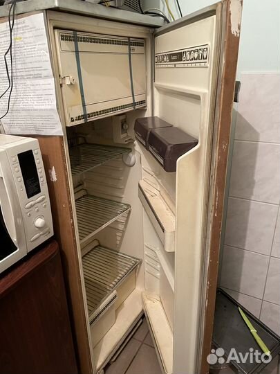 Холодильник