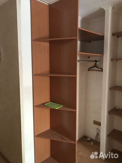 Полки встроенный шкаф