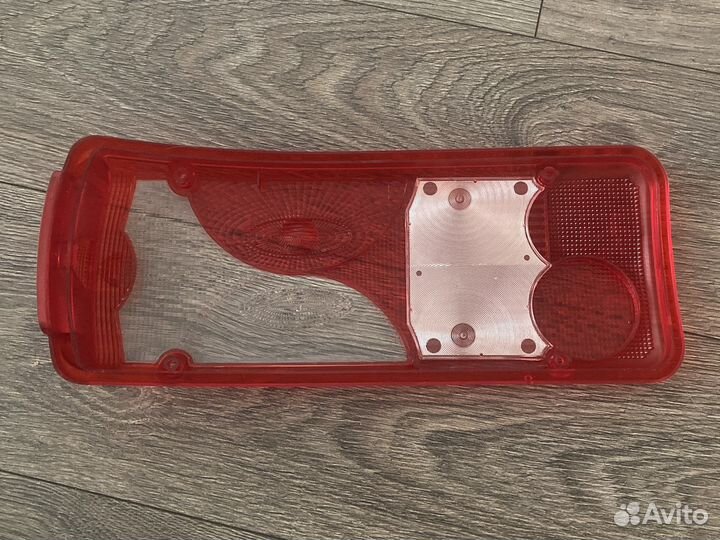 Стекло фонаря заднего правого
