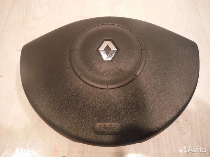Подушка безопасности водителя renault Megane 2