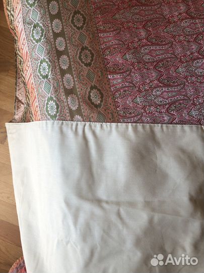 Покрывало на кровать 2,30 х 2,75 Индия
