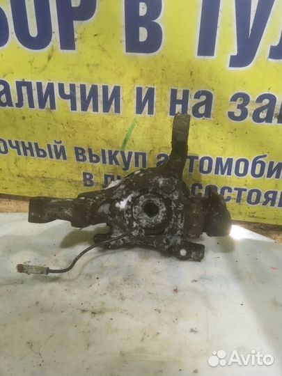 Кулак поворотный передний правый Opel Astra