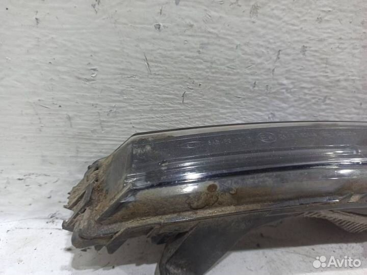 Фара противотуманная правая