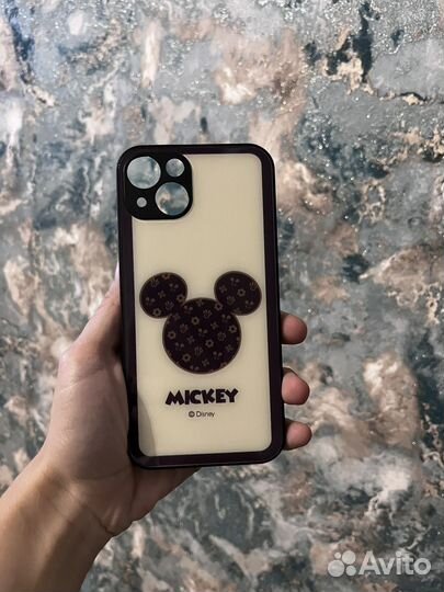 Чехол на айфон 13