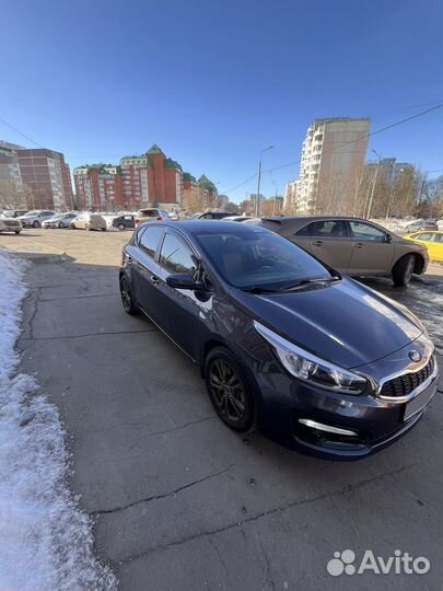 Kia Ceed 1.6 AT, 2015, 77 000 км