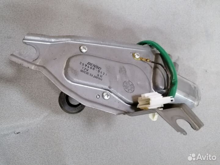 Моторчик стеклоочист задний Mitsubishi Outlander 1