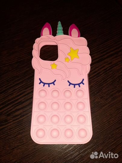 Чехол на iPhone