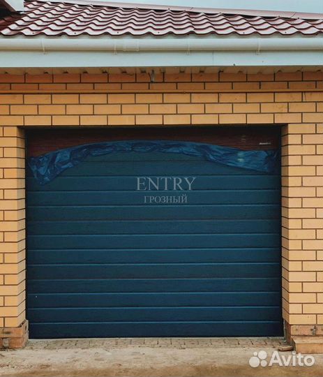 Ворота гаражные секционные