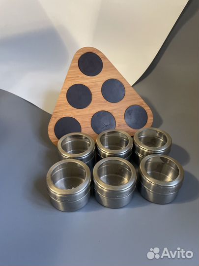 Набор для специй на магнитах