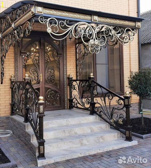 Навес кованые перила уличные