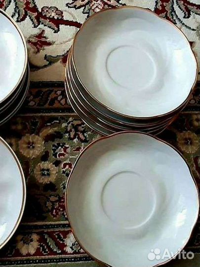 Блюдца, сахарница Дулево, чайная пара на добор