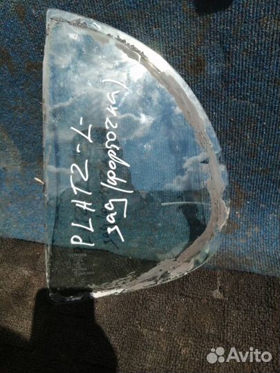 Стекло заднее левое Toyota Platz