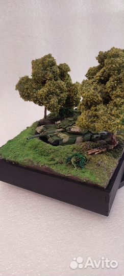 Диорама танк в овраге