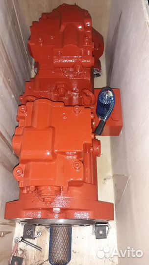 Основной гидронасос Hyundai R300LC-9